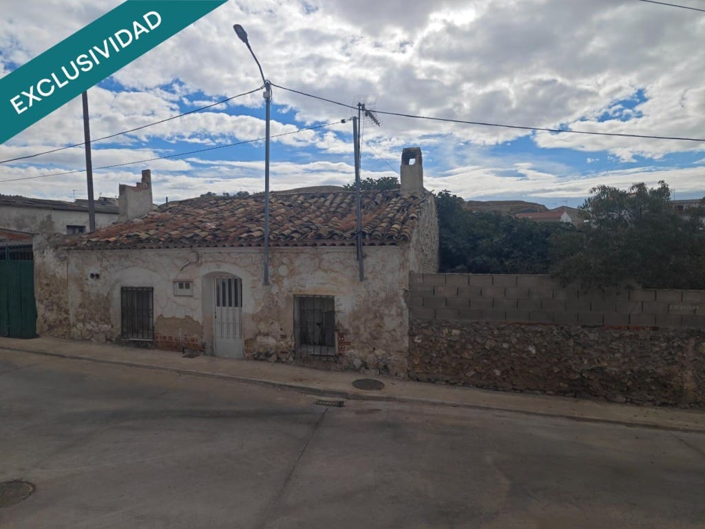 2 bedroom Finca/Country House for sale in Villalba del Rey - € 55,000 (Ref: 9446215)