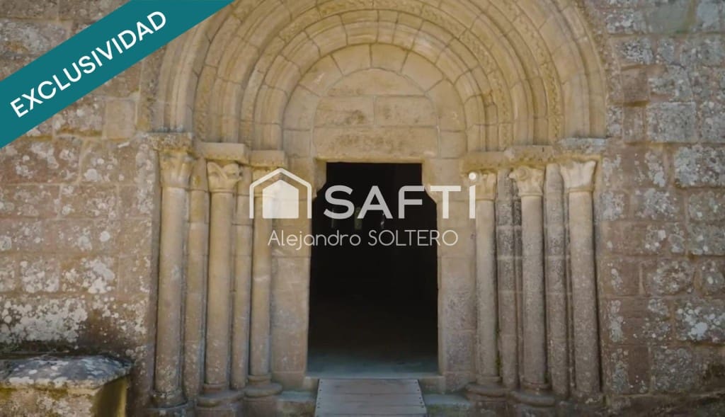 Grunde uden byggetilladelser til salg i Panton - € 45.000 (Ref: 9446216)