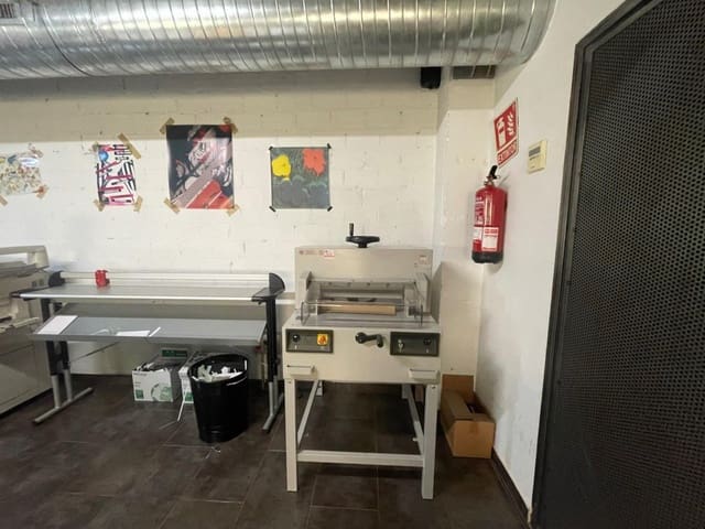 Local Commercial à vendre à Ponferrada - 250 000 € (Ref: 9446217)