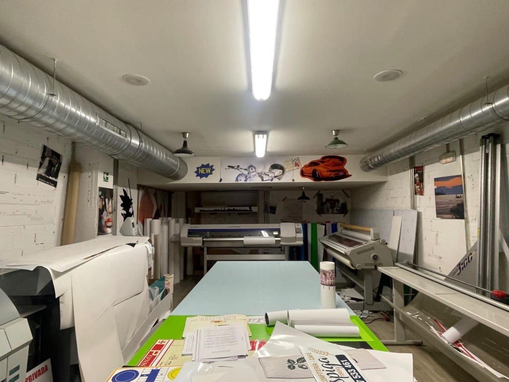 Kommersiell til salgs i Ponferrada - € 250 000 (Ref: 9446217)