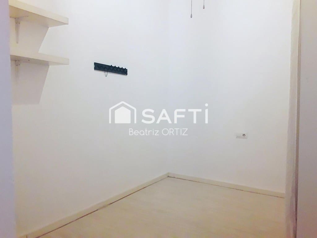 3 camera da letto Appartamento in vendita in Cadice citta - 330.000 € (Rif: 9448704)