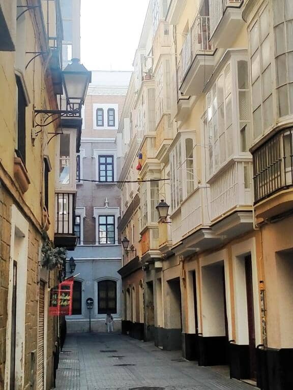 3 bedroom Apartment for sale in Cadiz city - € 330,000 (Ref: 9448704)