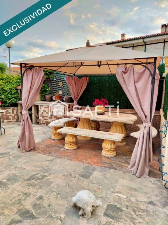 3 soveværelse Rækkehus til salg i Anguciana med swimmingpool garage - € 247.500 (Ref: 9448705)