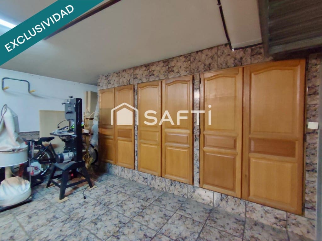 3 soveværelse Rækkehus til salg i Anguciana med swimmingpool garage - € 247.500 (Ref: 9448705)