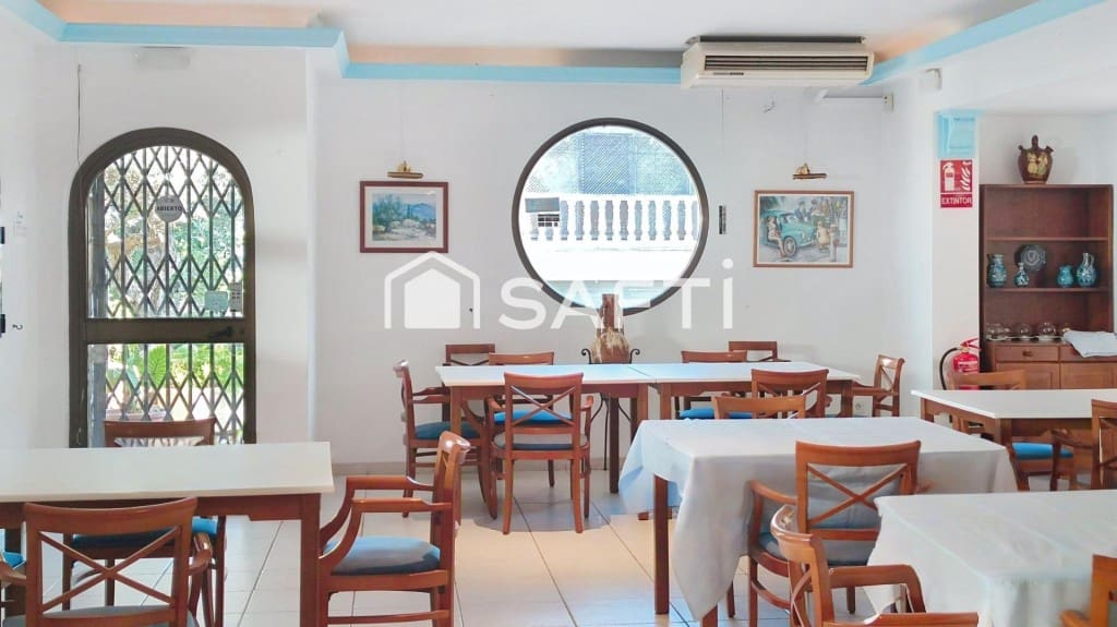 Local Commercial à vendre à Calvia avec garage - 554 000 € (Ref: 9448708)