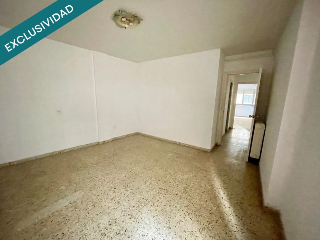 4 makuuhuone Huoneisto myytävänä paikassa Ponferrada - 73 000 € (Ref: 9448709)