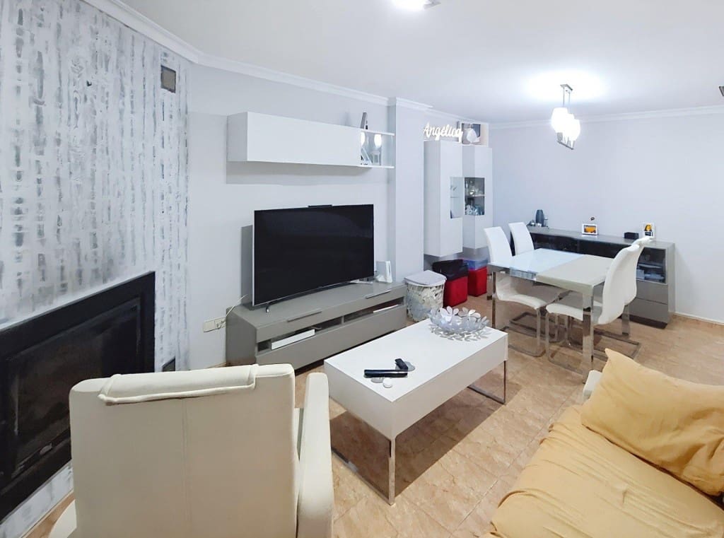 4 soverom Rekkehus til salgs i Llanera de Ranes med garasje - € 165 000 (Ref: 9450969)