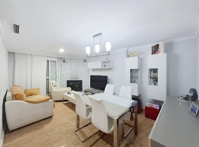 4 soverom Rekkehus til salgs i Llanera de Ranes med garasje - € 165 000 (Ref: 9450969)