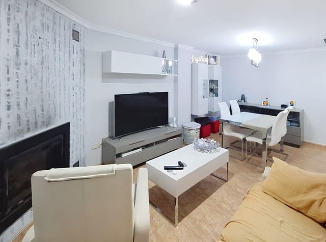 4 soverom Rekkehus til salgs i Llanera de Ranes med garasje - € 165 000 (Ref: 9450969)