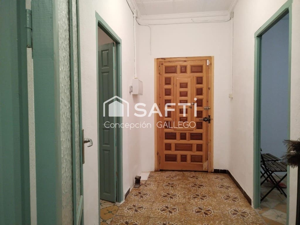 Chalet de 4 habitaciones en Alcázar de San Juan en venta con garaje - 115.000 € (Ref: 9450971)