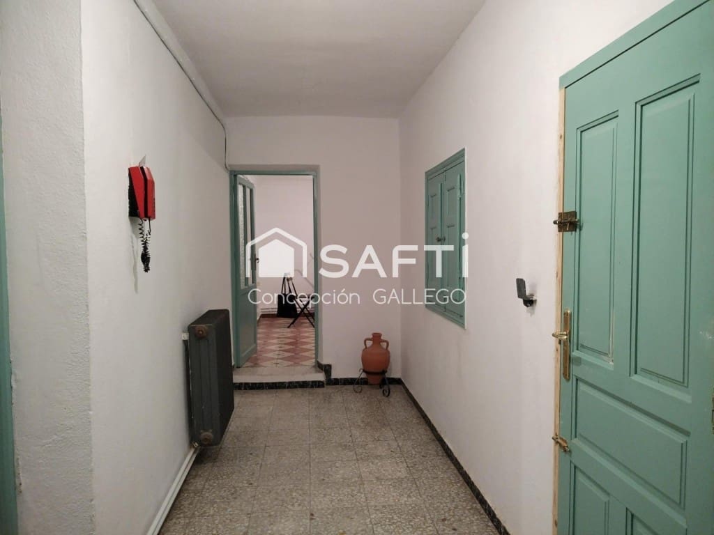 Chalet de 4 habitaciones en Alcázar de San Juan en venta con garaje - 115.000 € (Ref: 9450971)