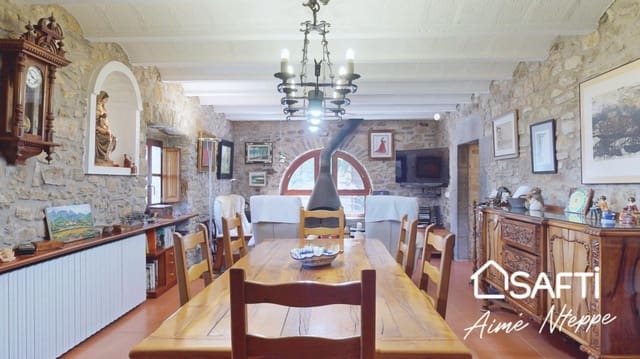 7 slaapkamer Finca/Landhuis te koop in Palol de Revardit met zwembad garage - € 949.650 (Ref: 9450975)