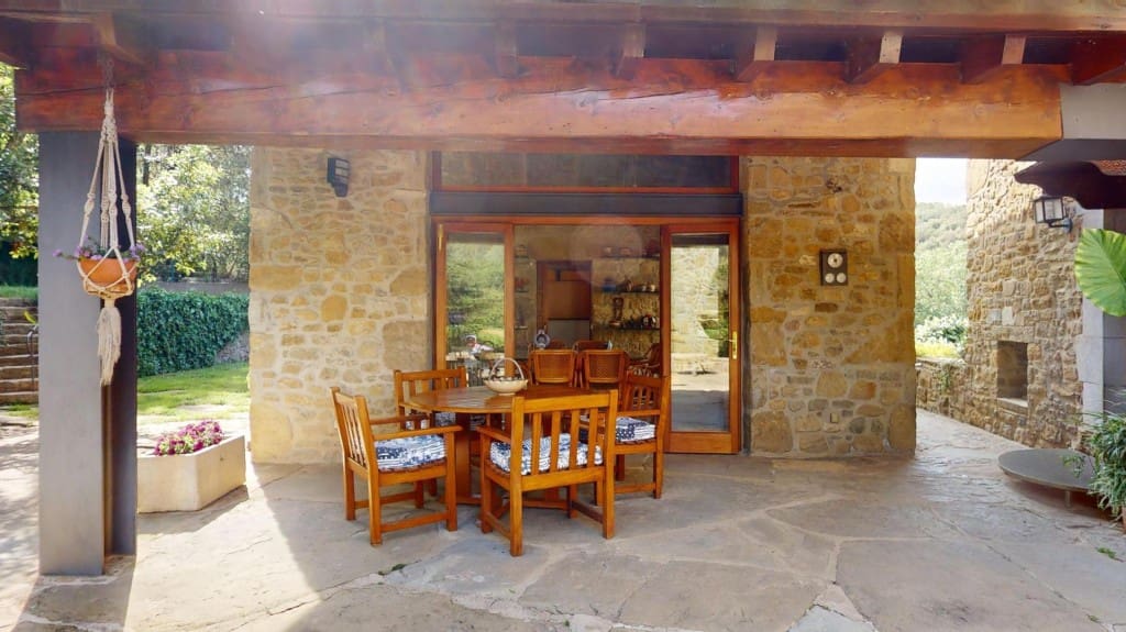 7 slaapkamer Finca/Landhuis te koop in Palol de Revardit met zwembad garage - € 949.650 (Ref: 9450975)