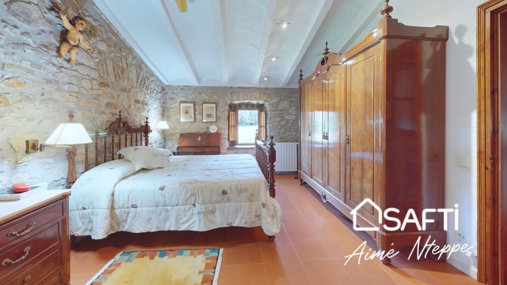 7 slaapkamer Finca/Landhuis te koop in Palol de Revardit met zwembad garage - € 949.650 (Ref: 9450975)