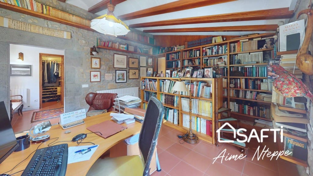 7 slaapkamer Finca/Landhuis te koop in Palol de Revardit met zwembad garage - € 949.650 (Ref: 9450975)