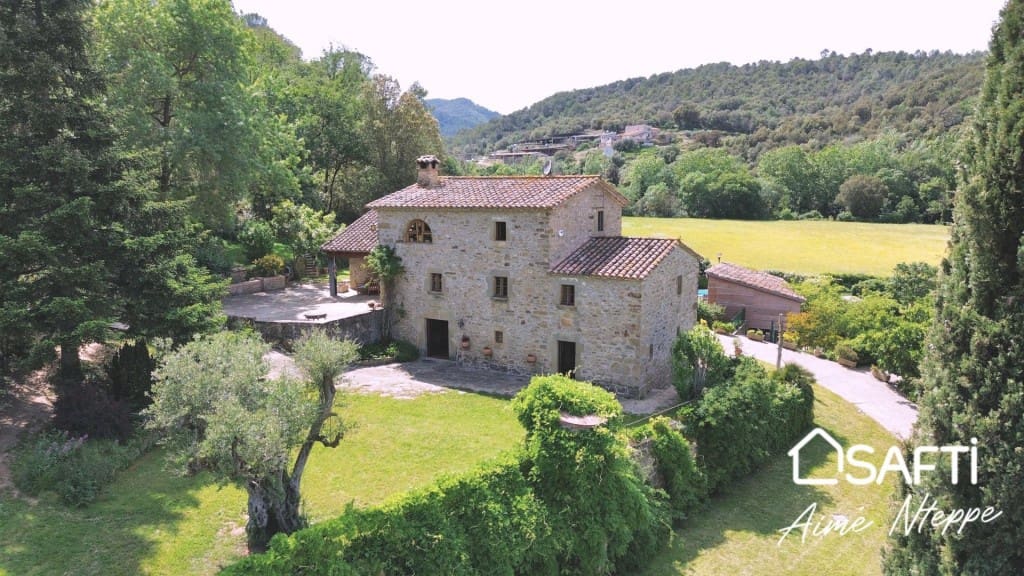 7 slaapkamer Finca/Landhuis te koop in Palol de Revardit met zwembad garage - € 949.650 (Ref: 9450975)