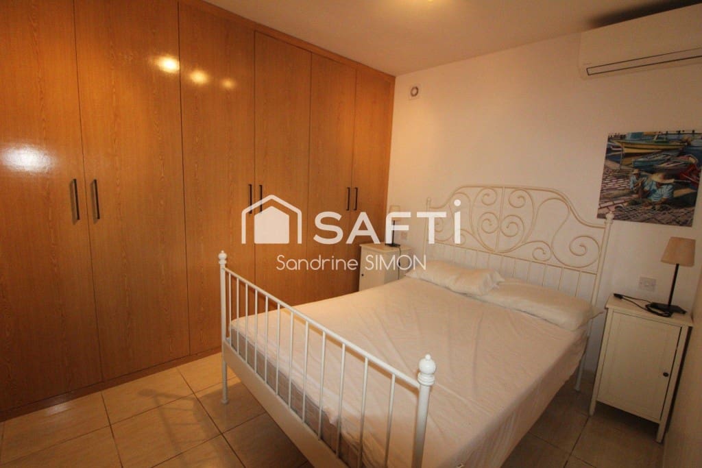 4 soverom Villa til salgs i Lloret de Mar med svømmebasseng garasje - € 270 000 (Ref: 9450976)