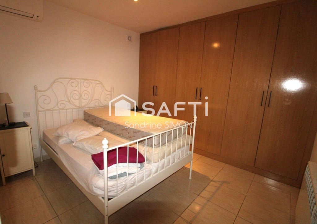 4 soverom Villa til salgs i Lloret de Mar med svømmebasseng garasje - € 270 000 (Ref: 9450976)