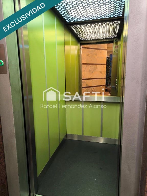 1 bedroom Apartment for sale in Leon city with garage - € 149,000 (Ref: 9450977)