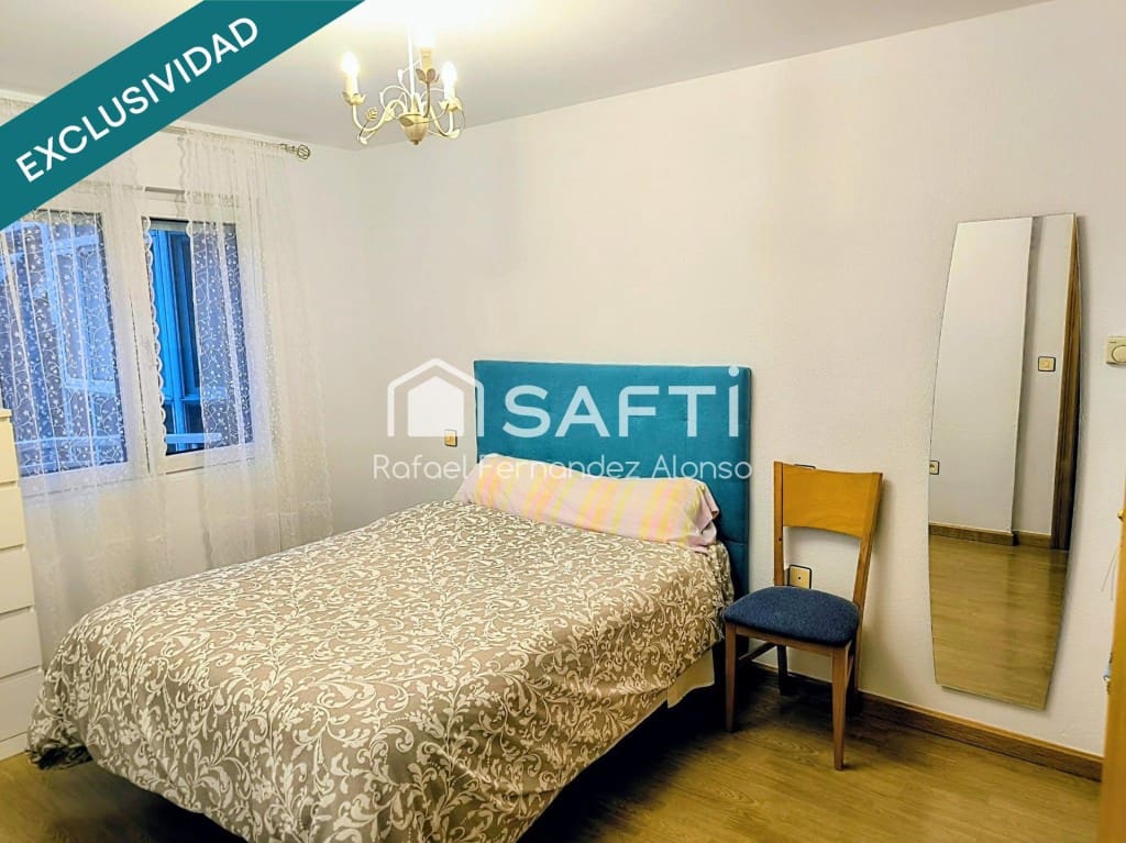 1 bedroom Apartment for sale in Leon city with garage - € 149,000 (Ref: 9450977)