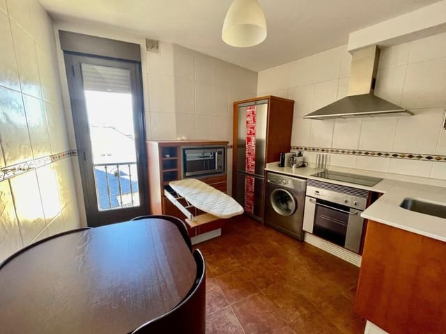 2 soveværelse Lejlighed til salg i Ponferrada - € 220.000 (Ref: 9450980)