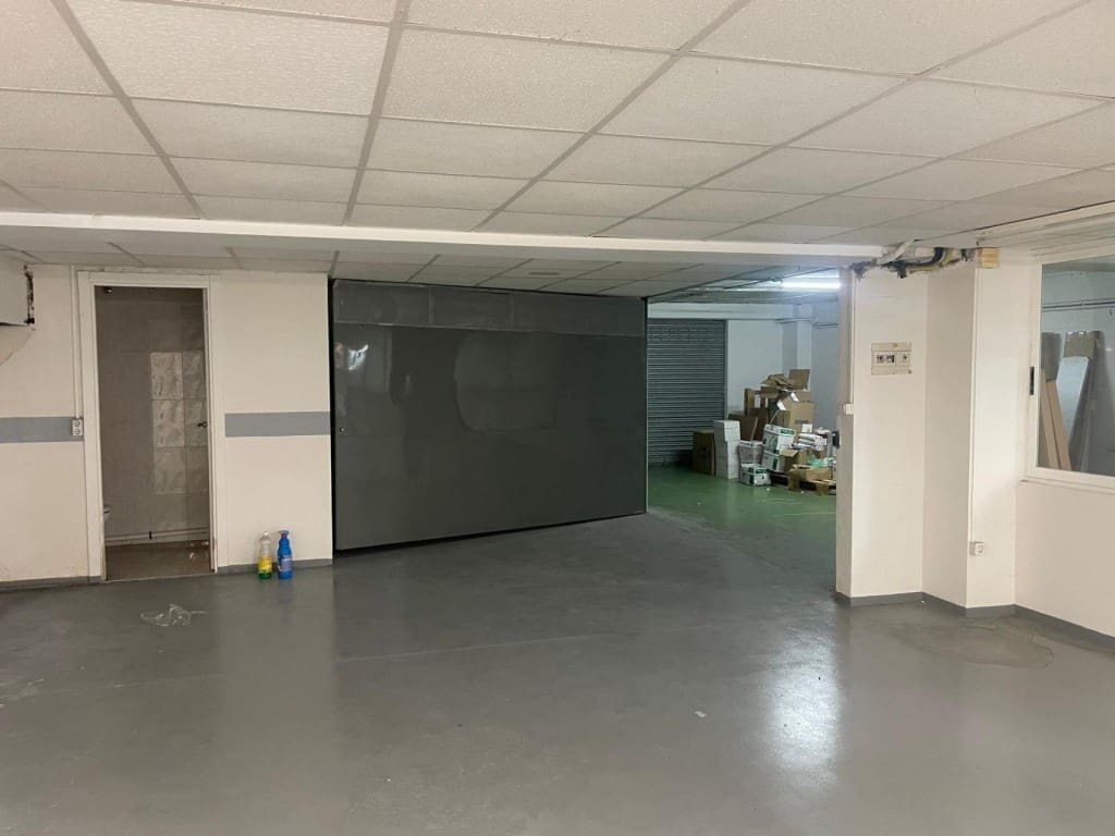 Local Commercial à vendre à Santiago de Compostela avec garage - 96 000 € (Ref: 9450981)