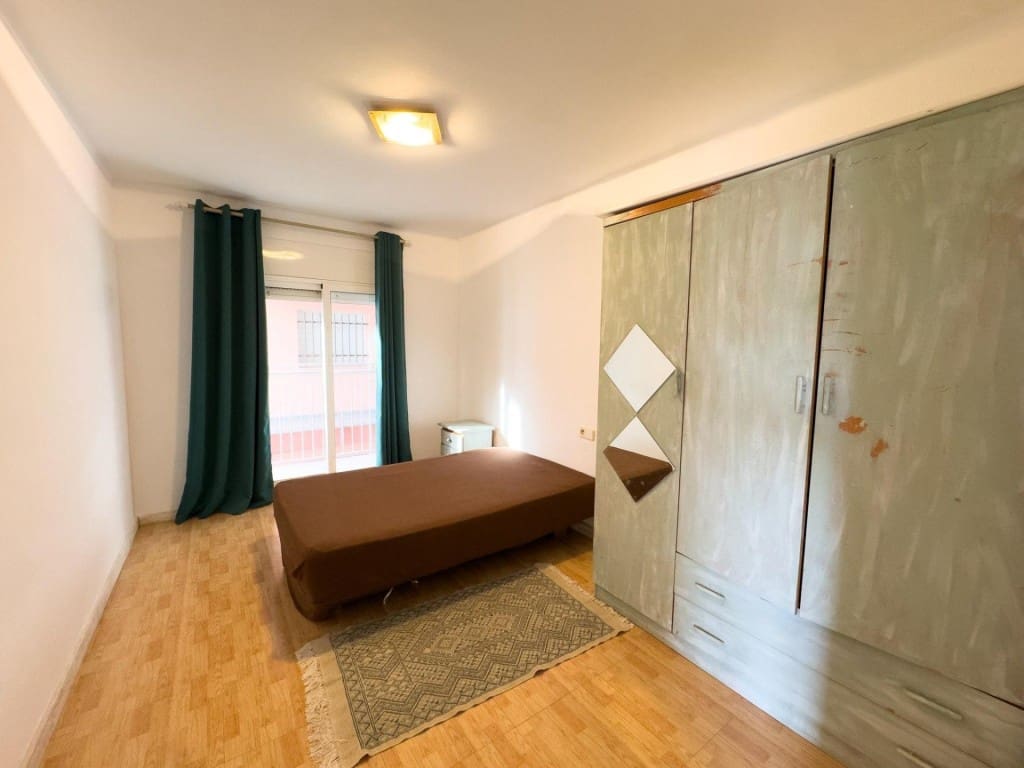 3 sovrum Lägenhet till salu i Blanes - 210 000 € (Ref: 9450982)