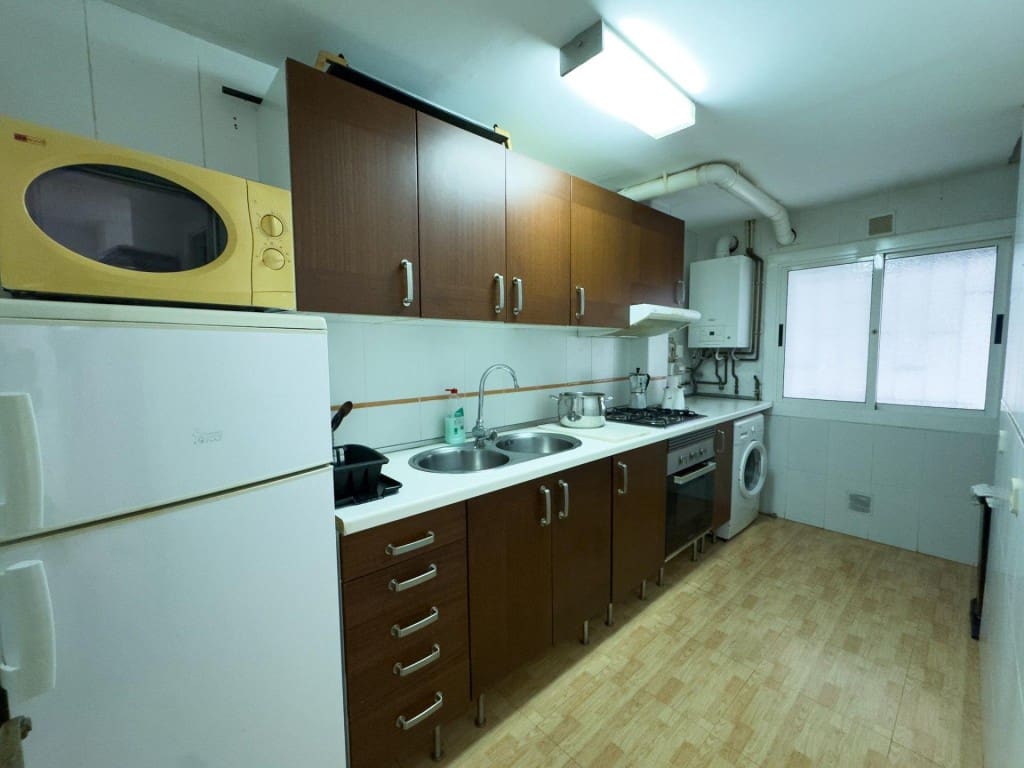 3 sovrum Lägenhet till salu i Blanes - 210 000 € (Ref: 9450982)