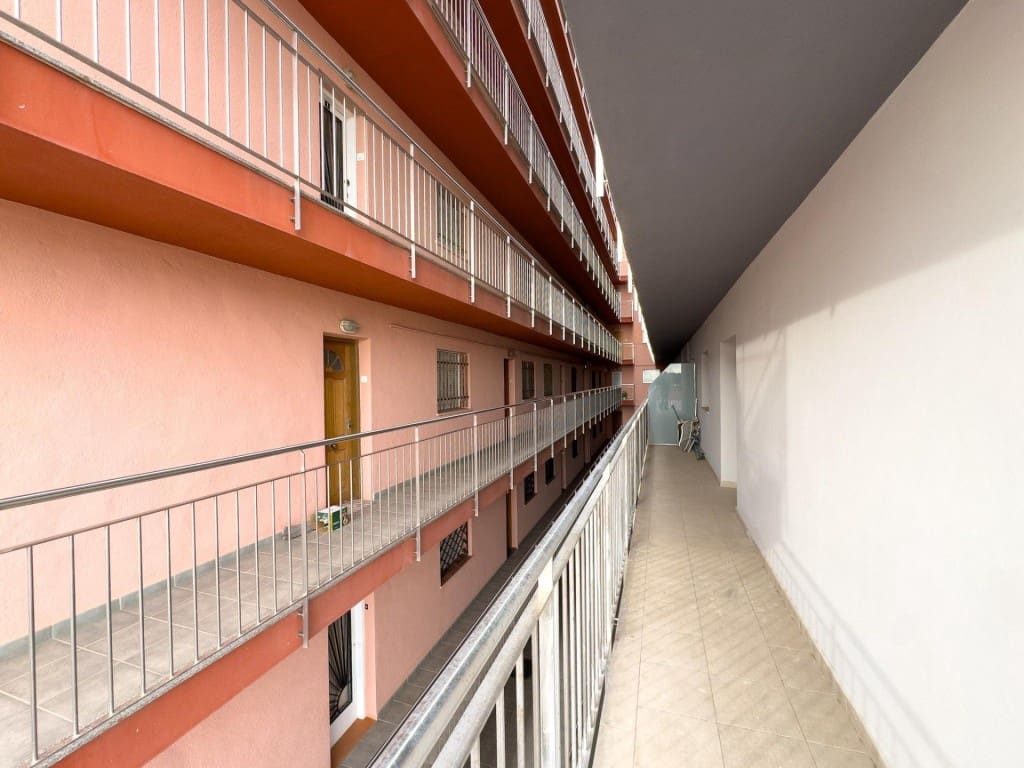 3 sovrum Lägenhet till salu i Blanes - 210 000 € (Ref: 9450982)