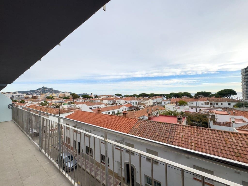 3 sovrum Lägenhet till salu i Blanes - 210 000 € (Ref: 9450982)