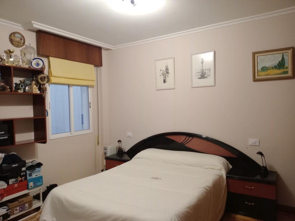 3 sypialnia Apartament na sprzedaż w Cangas z garażem - 218 000 € (Ref: 9452009)