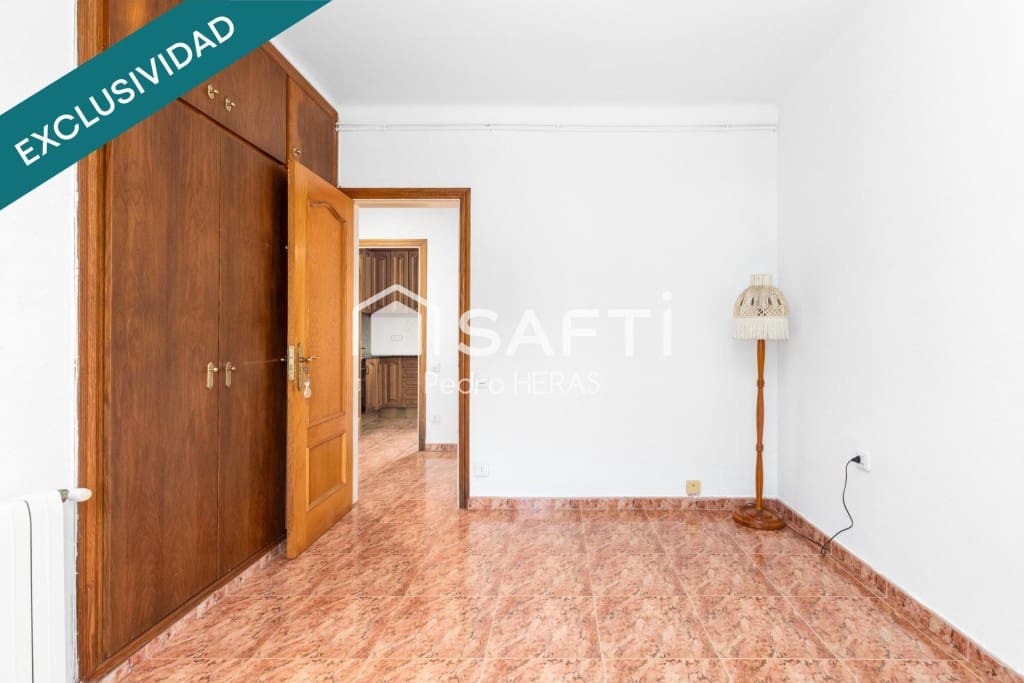 4 soverom Villa til salgs i Fogars de la Selva med garasje - € 270 000 (Ref: 9452011)