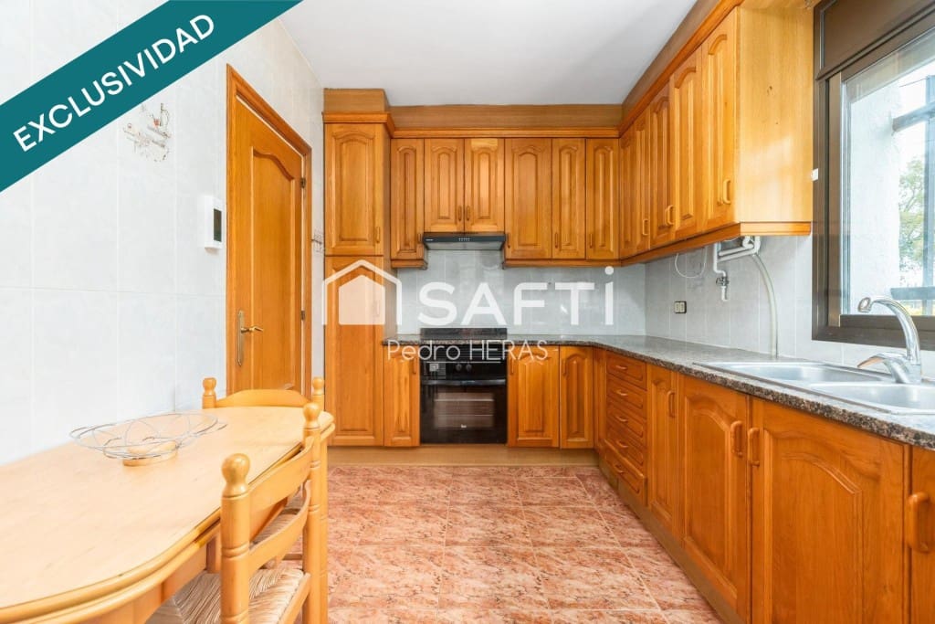 4 soverom Villa til salgs i Fogars de la Selva med garasje - € 270 000 (Ref: 9452011)