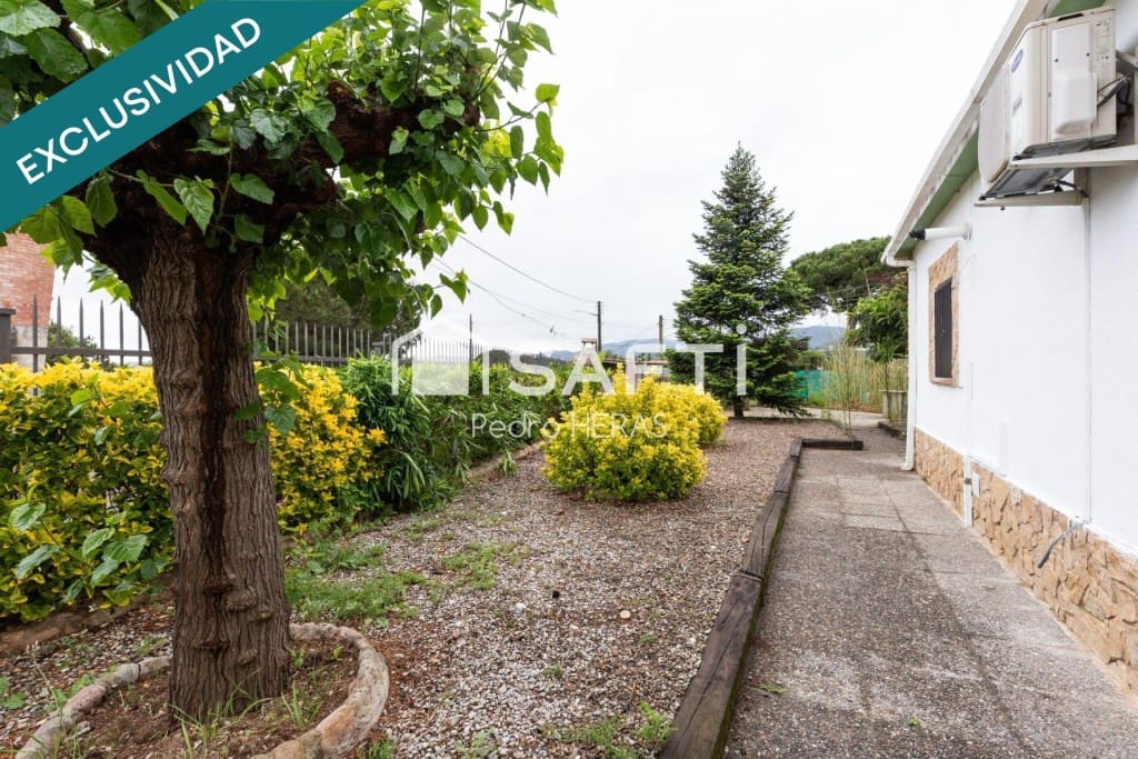 4 soverom Villa til salgs i Fogars de la Selva med garasje - € 270 000 (Ref: 9452011)