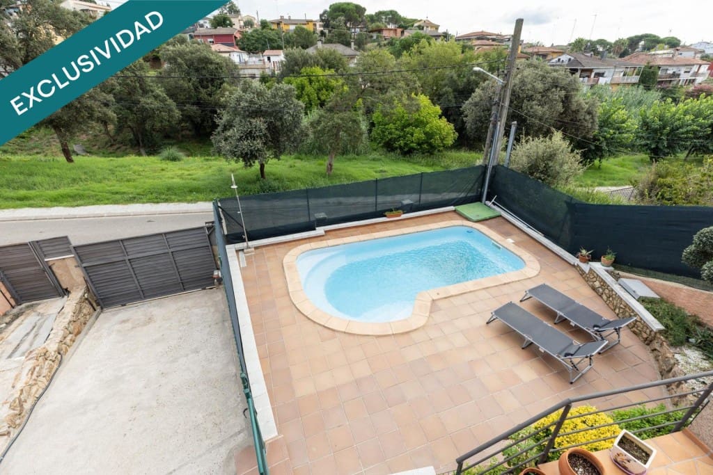 4 soverom Villa til salgs i Fogars de la Selva med svømmebasseng garasje - € 289 500 (Ref: 9452012)