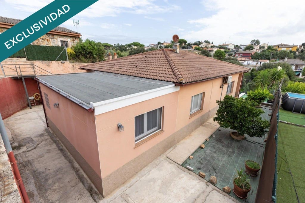 4 soverom Villa til salgs i Fogars de la Selva med svømmebasseng garasje - € 289 500 (Ref: 9452012)