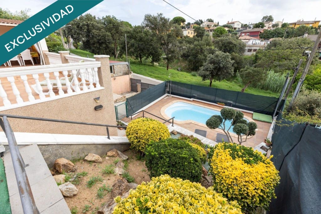 4 soverom Villa til salgs i Fogars de la Selva med svømmebasseng garasje - € 289 500 (Ref: 9452012)