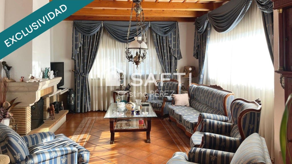 7 bedroom Villa for sale in Blanes - € 1,167,000 (Ref: 9452013)