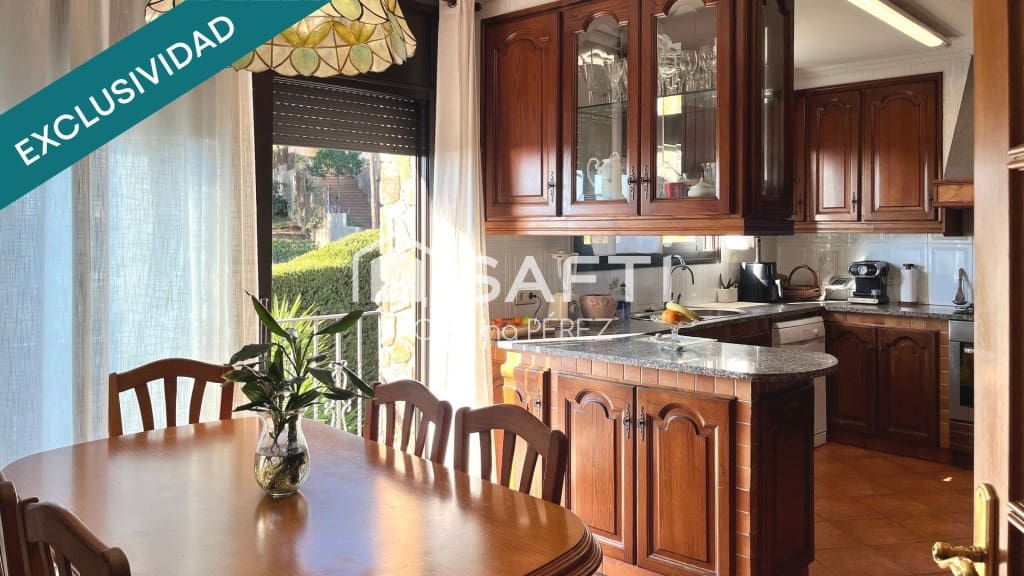 7 bedroom Villa for sale in Blanes - € 1,167,000 (Ref: 9452013)