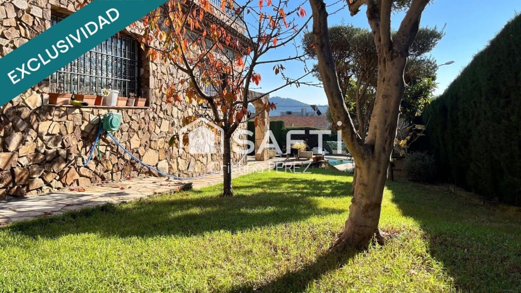 7 bedroom Villa for sale in Blanes - € 1,167,000 (Ref: 9452013)