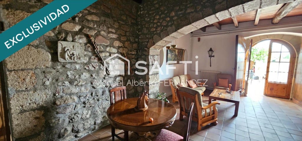 9 sypialnia Willa na sprzedaż w Llica d'Amunt z basenem garażem - 2 800 000 € (Ref: 9452014)