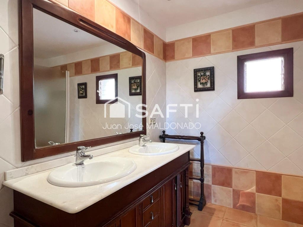 3 soveværelse Finca/Landehus til salg i Benicarlo med garage - € 322.000 (Ref: 9452015)