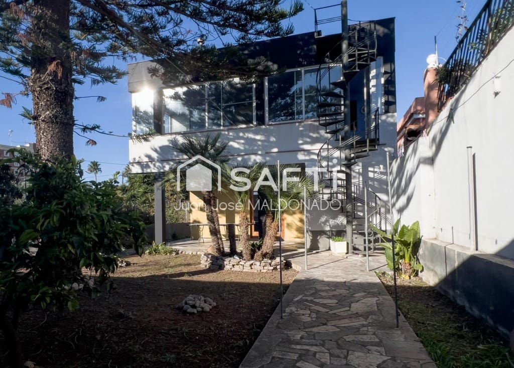 3 soveværelse Finca/Landehus til salg i Benicarlo med garage - € 322.000 (Ref: 9452015)