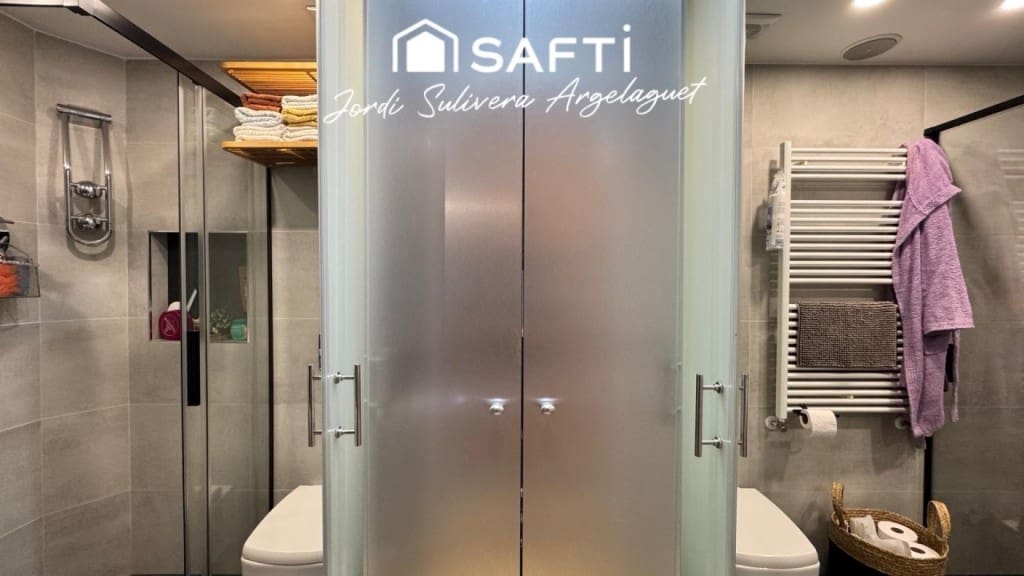 4 sovrum Lägenhet till salu i Girona stad - 480 000 € (Ref: 9452018)