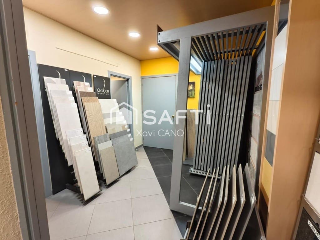 Komercyjne na sprzedaż w Barbera del Valles - 166 000 € (Ref: 9452020)