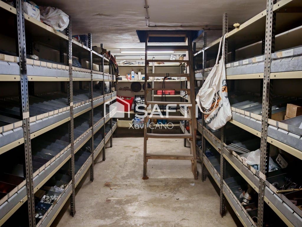 Komercyjne na sprzedaż w Barbera del Valles - 166 000 € (Ref: 9452020)