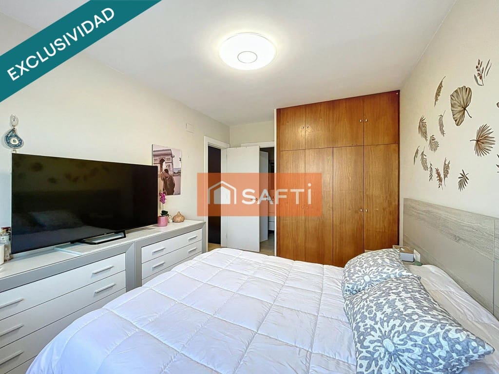 5 soverom Villa til salgs i Pacs del Penedes med svømmebasseng garasje - € 450 000 (Ref: 9456151)