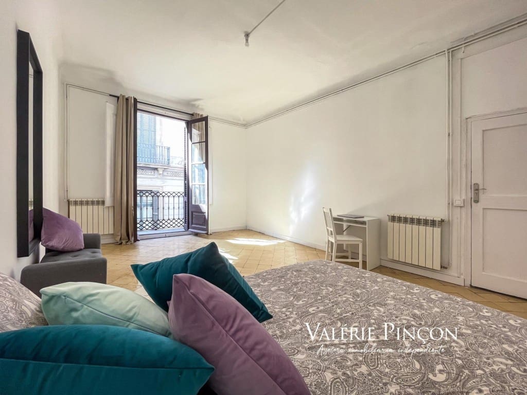 6 soverom Leilighet til salgs i Barcelona by - € 490 000 (Ref: 9456152)
