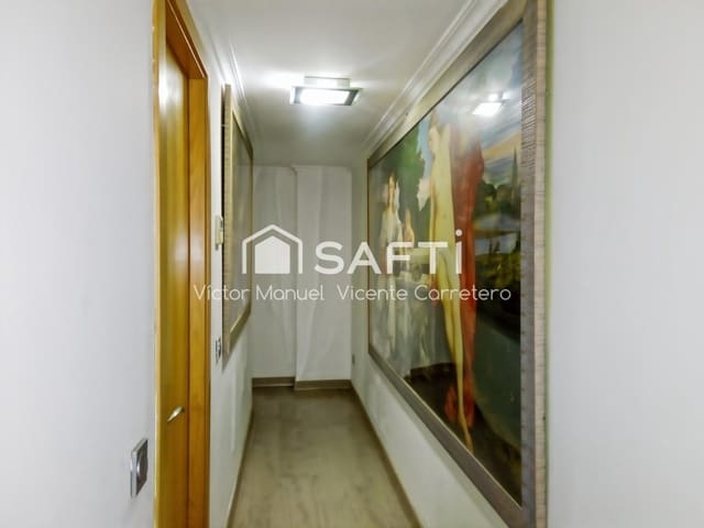 4 soveværelse Lejlighed til leje i Sagunto / Sagunt - € 1.200 (Ref: 9456158)