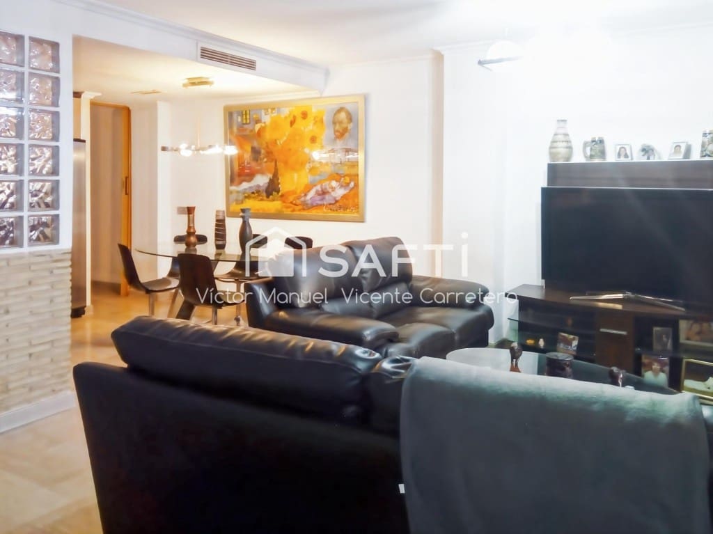 4 bedroom Apartment for rent in Sagunto / Sagunt - € 1,200 (Ref: 9456158)